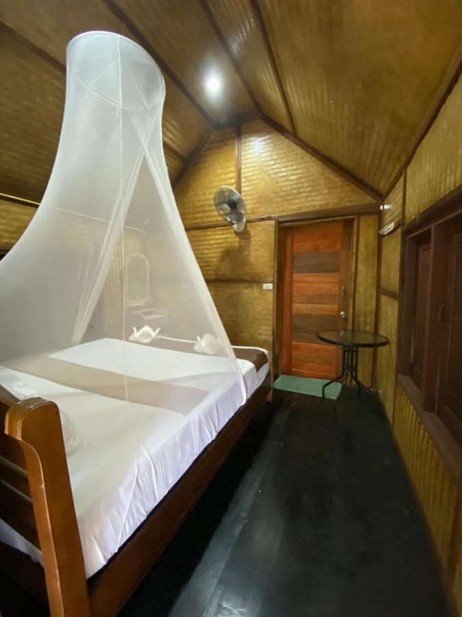 Khaosok Bamboo Huts Resort Khao Sok National Park Εξωτερικό φωτογραφία